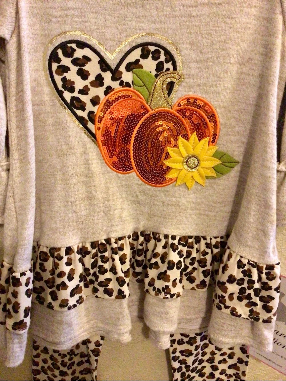 Rare Editions Cream Leopard Pumpkin Sequin Set